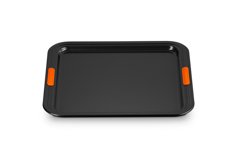 Le creuset baking on sale tray