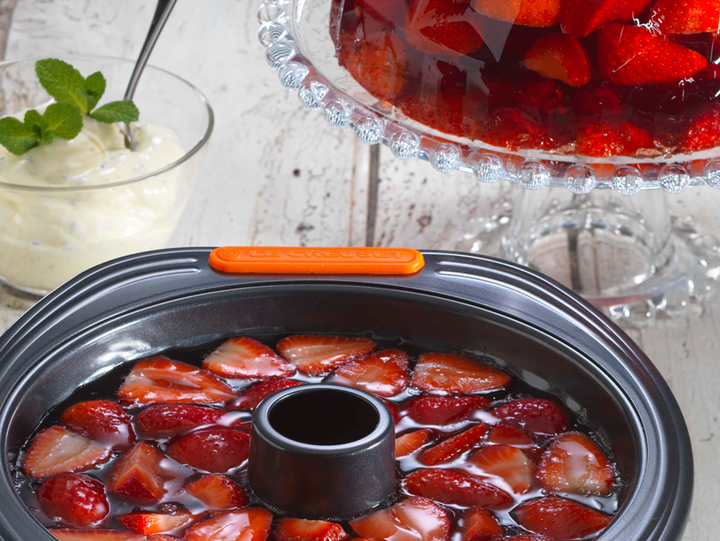 Strawberry And Rose Wine Jelly Le Creuset Australia