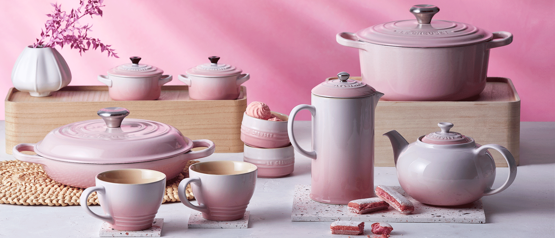 https://www.lecreuset.com.au/on/demandware.static/-/Sites-LCAU-Library/default/dw073a328a/images/Shop%20by%20Colour%20-%20Shell%20Pink/shell%20pink_horizontal.png