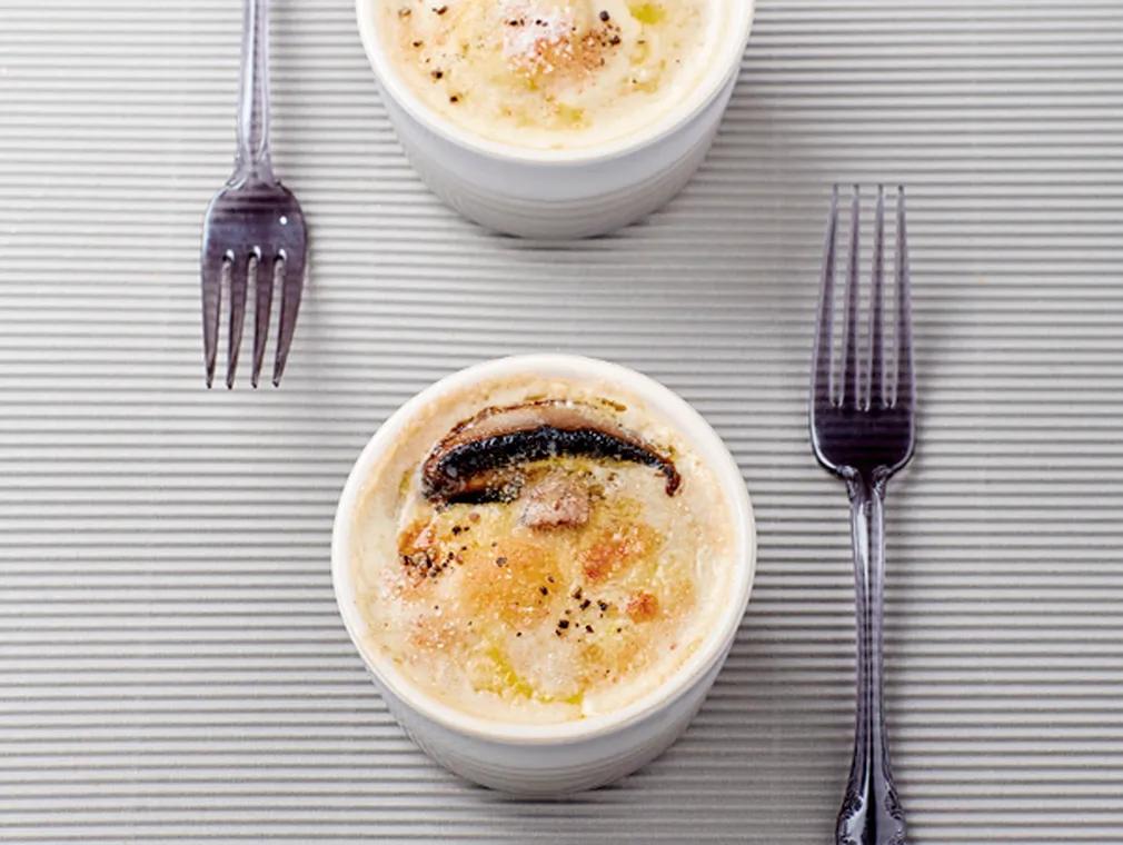 Baked Eggs with Mushrooms