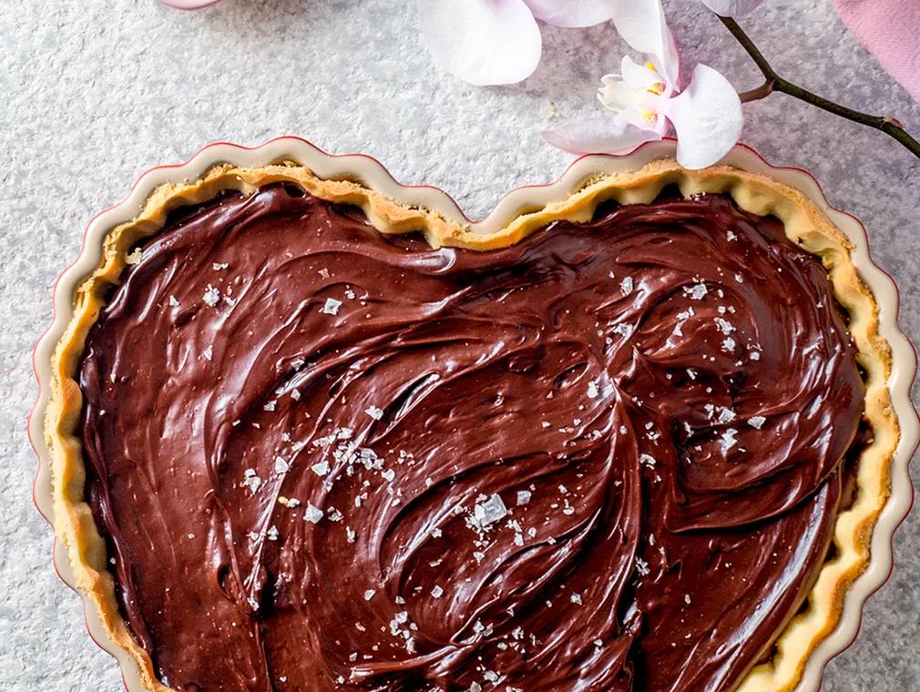 Salted Caramel Chocolate Heart Tart